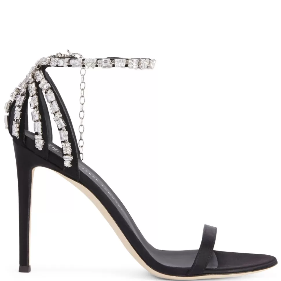 Donna Giuseppe Zanotti Adele Crystal