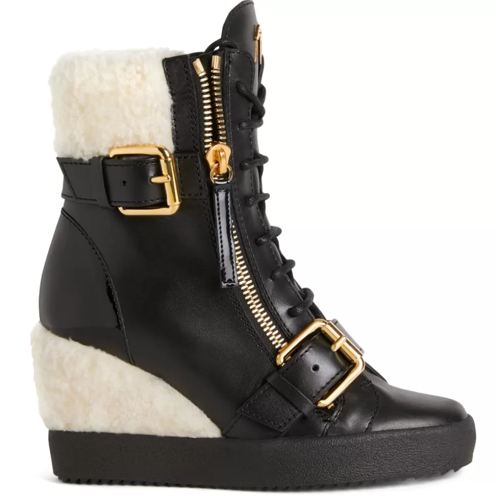 Donna Giuseppe Zanotti Aitana Wedge