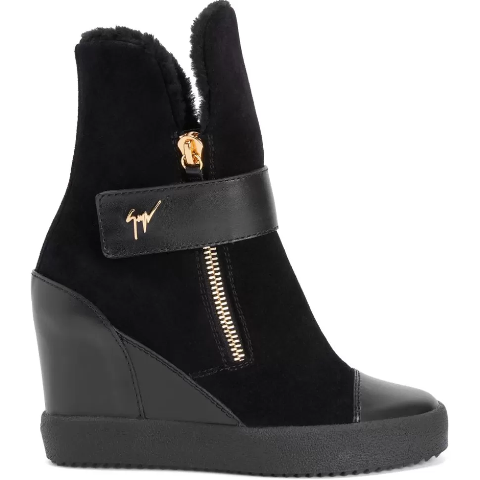 Donna Giuseppe Zanotti Aleta Wedge