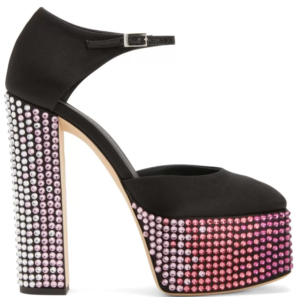 Donna Giuseppe Zanotti Bebe Strass