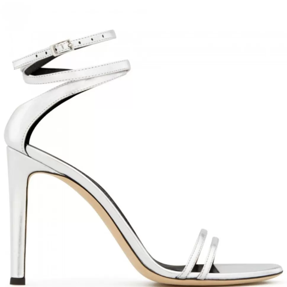 Donna Giuseppe Zanotti Catia