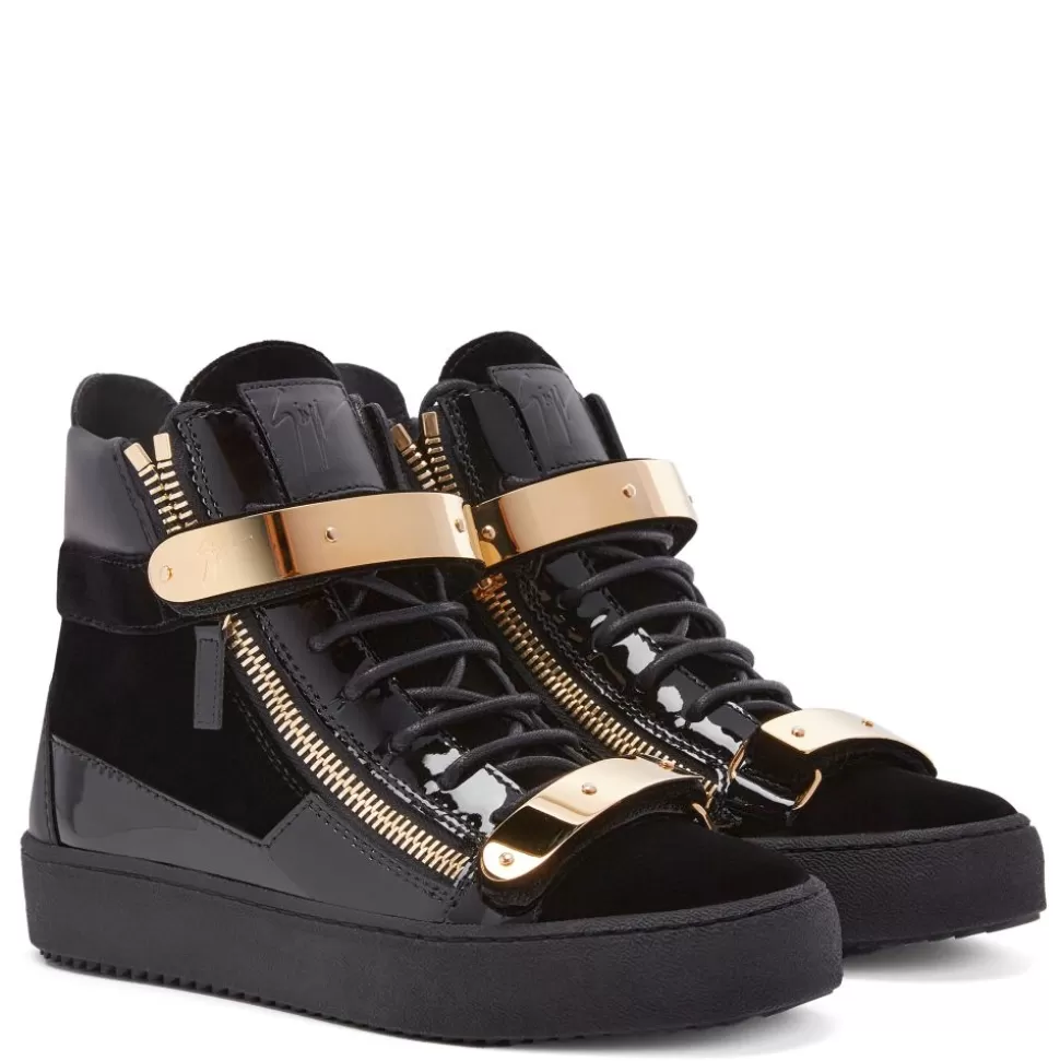 Donna Giuseppe Zanotti Coby