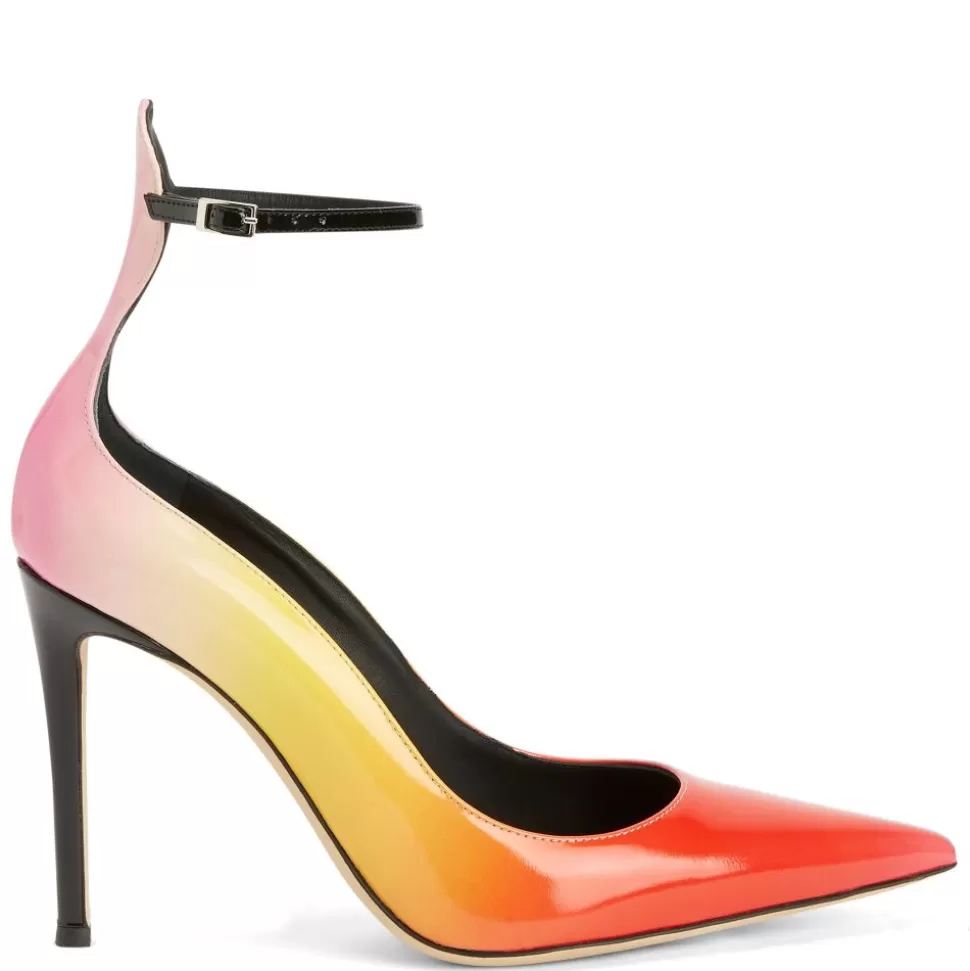 Donna Giuseppe Zanotti Cohralise