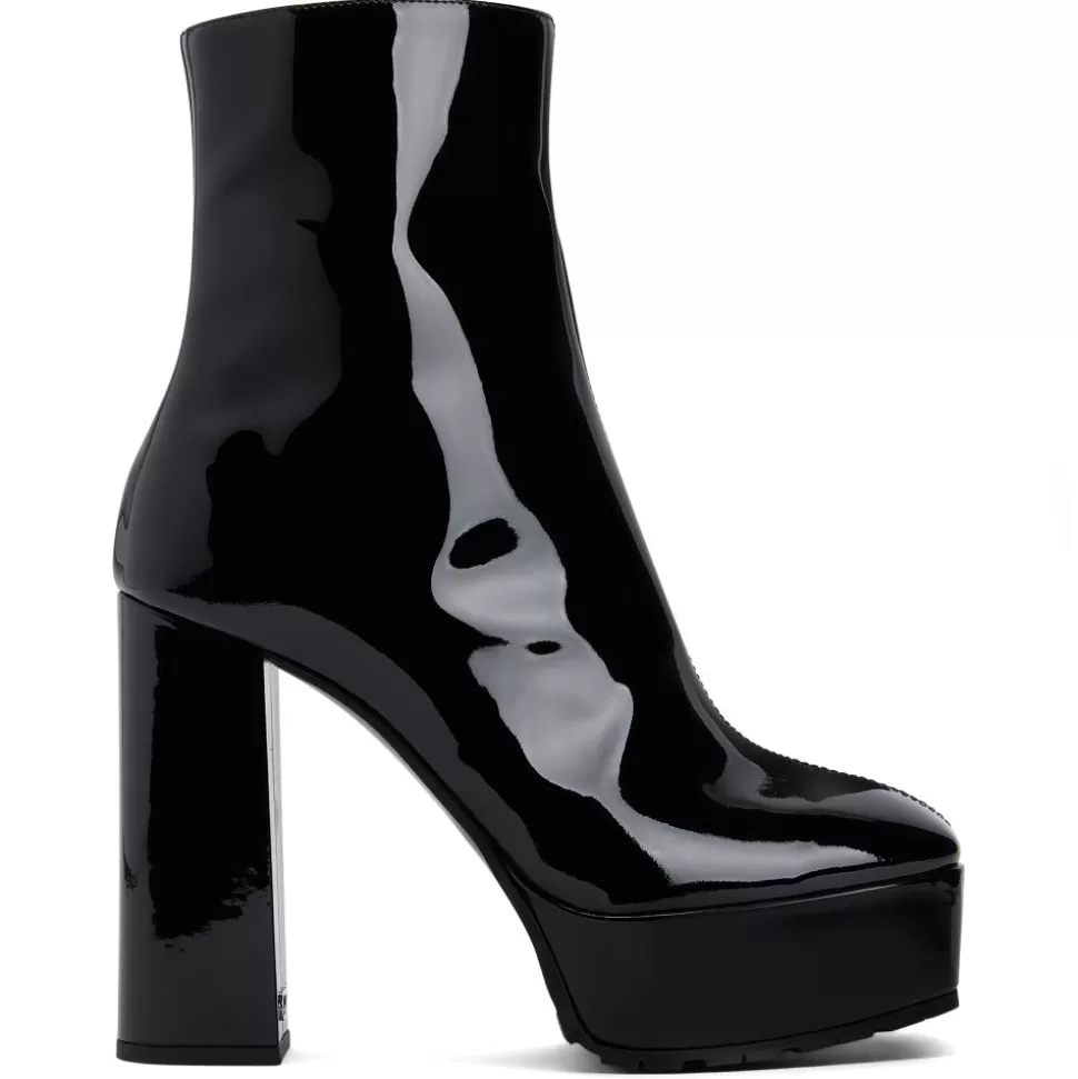 Donna Giuseppe Zanotti Morgana