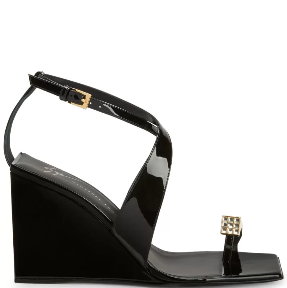 Donna Giuseppe Zanotti Nihao Ring