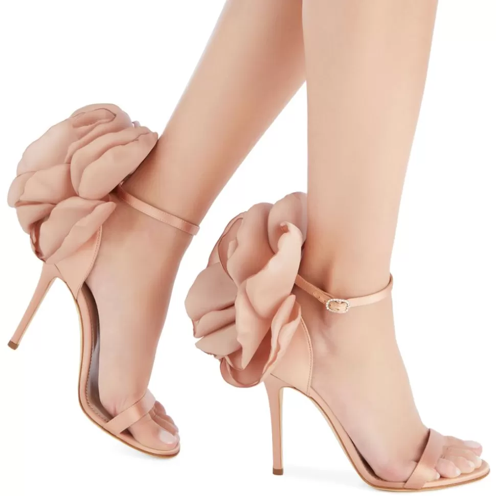 Donna Giuseppe Zanotti Peony