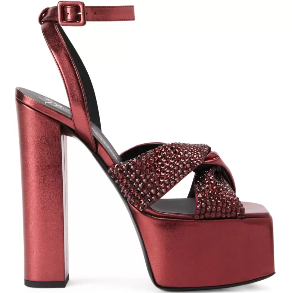 Donna Giuseppe Zanotti Souree